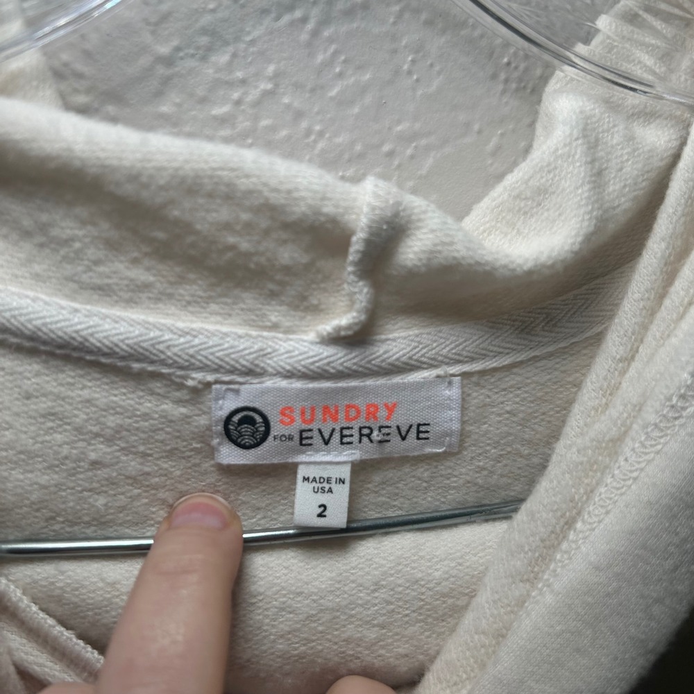Sundry for Evereve Cream Puff Shoulder Hooded Sweatshirt Size M coquette lounge - Picture 4 of 6